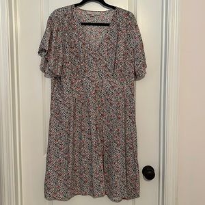 Loft 18 Floral Flutter Sleeve V-neck Dress